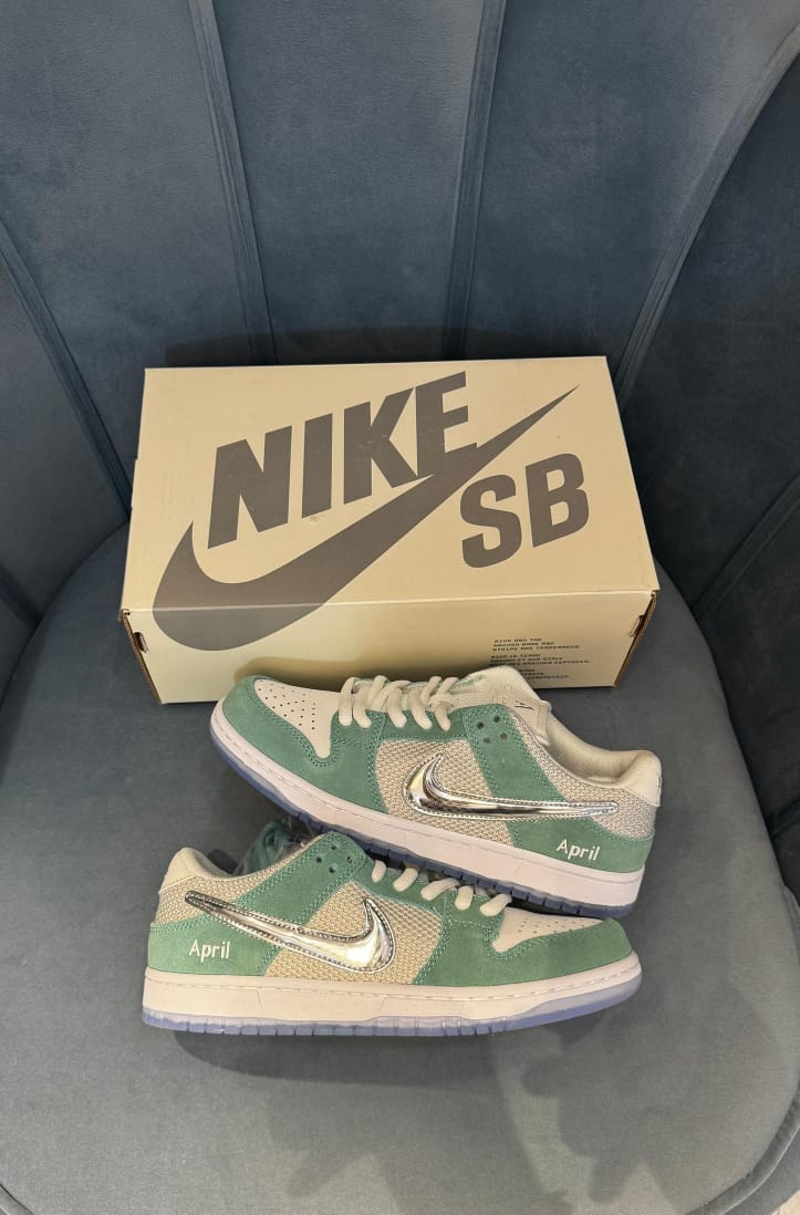 Nike SB Dunk Low x April Skateboards “Turbo Green”