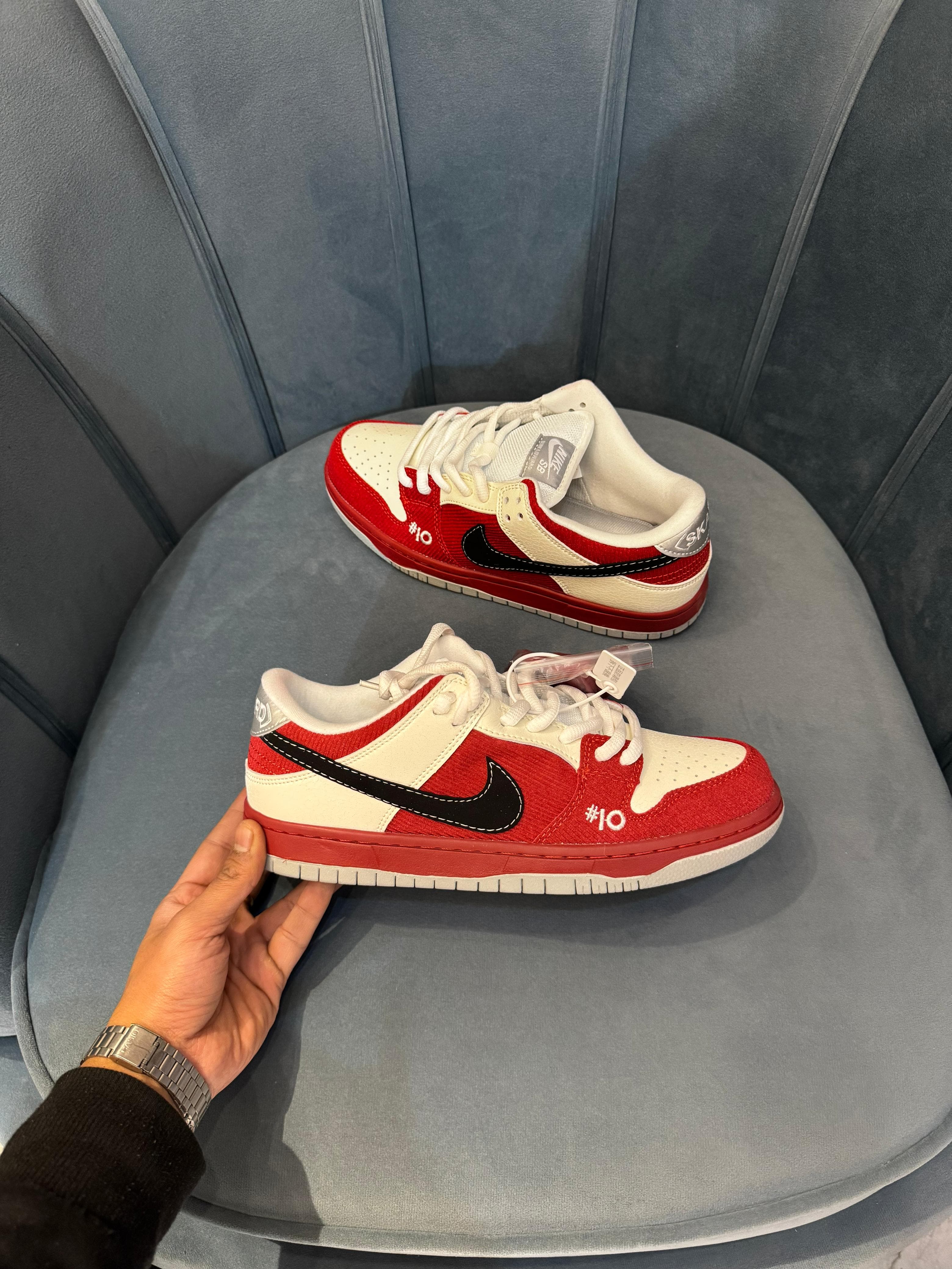 Nike SB Dunk Low “Roller Derby”