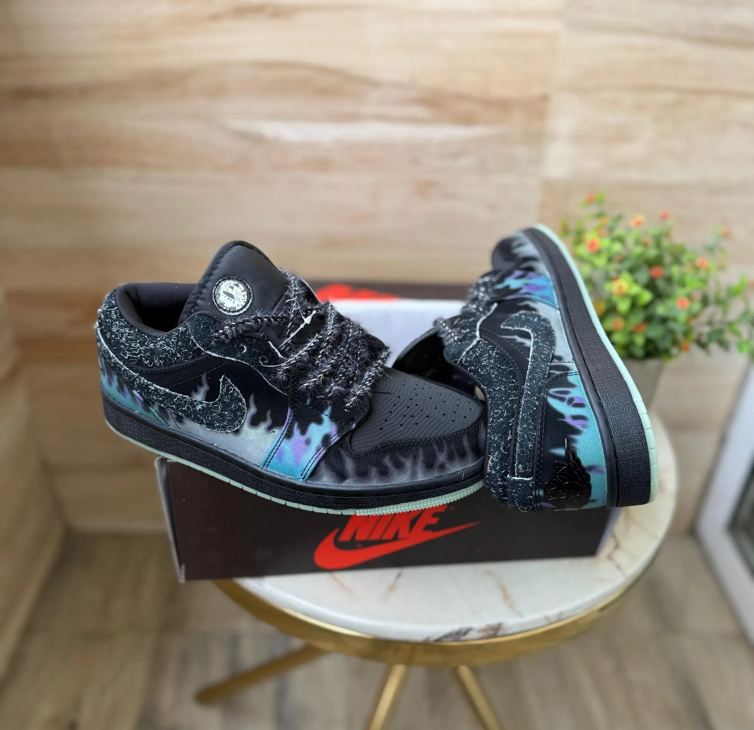 Nike Dunk Low “Halloween Black Cat”